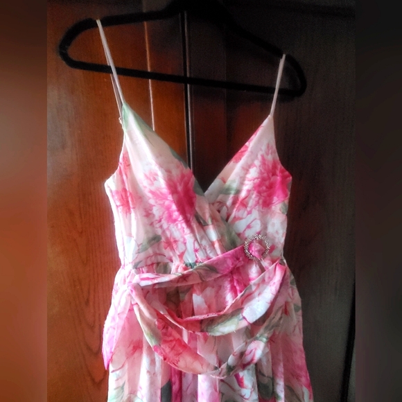 TRIXXI CLOTHING COMPANY SIZE 3 JUNIOR FLORAL FLITTER DRESS - Picture 6 of 16